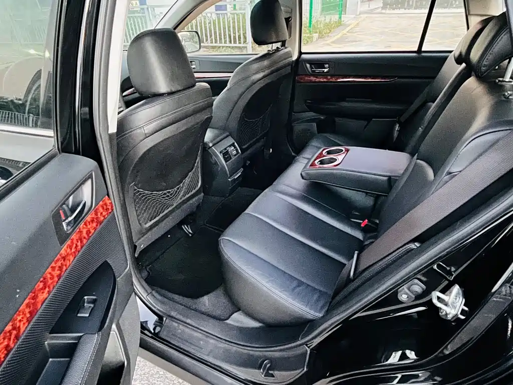 Subaru Outback — миниатюра 14