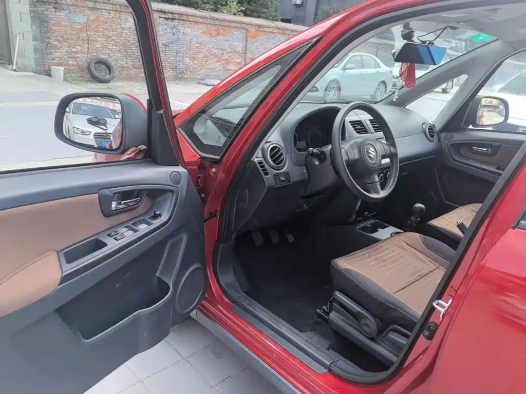 Suzuki SX4 — миниатюра 16