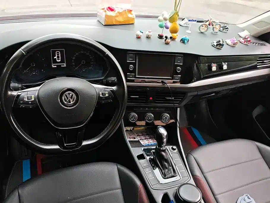 Volkswagen Bora — миниатюра 12