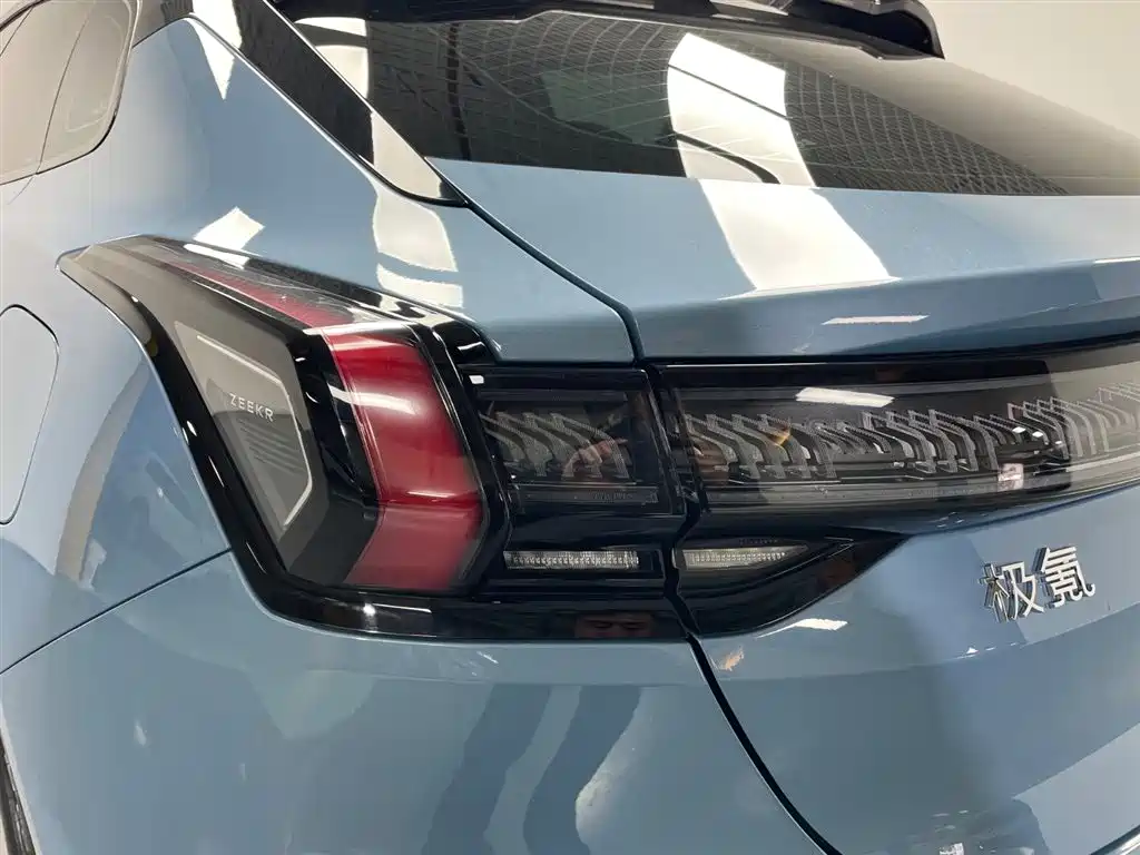 ZEEKR EXTREME KRYPTON 001