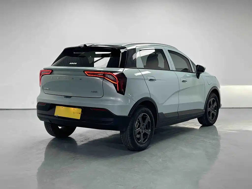 GEELY GEOMETRY E FIREFLY