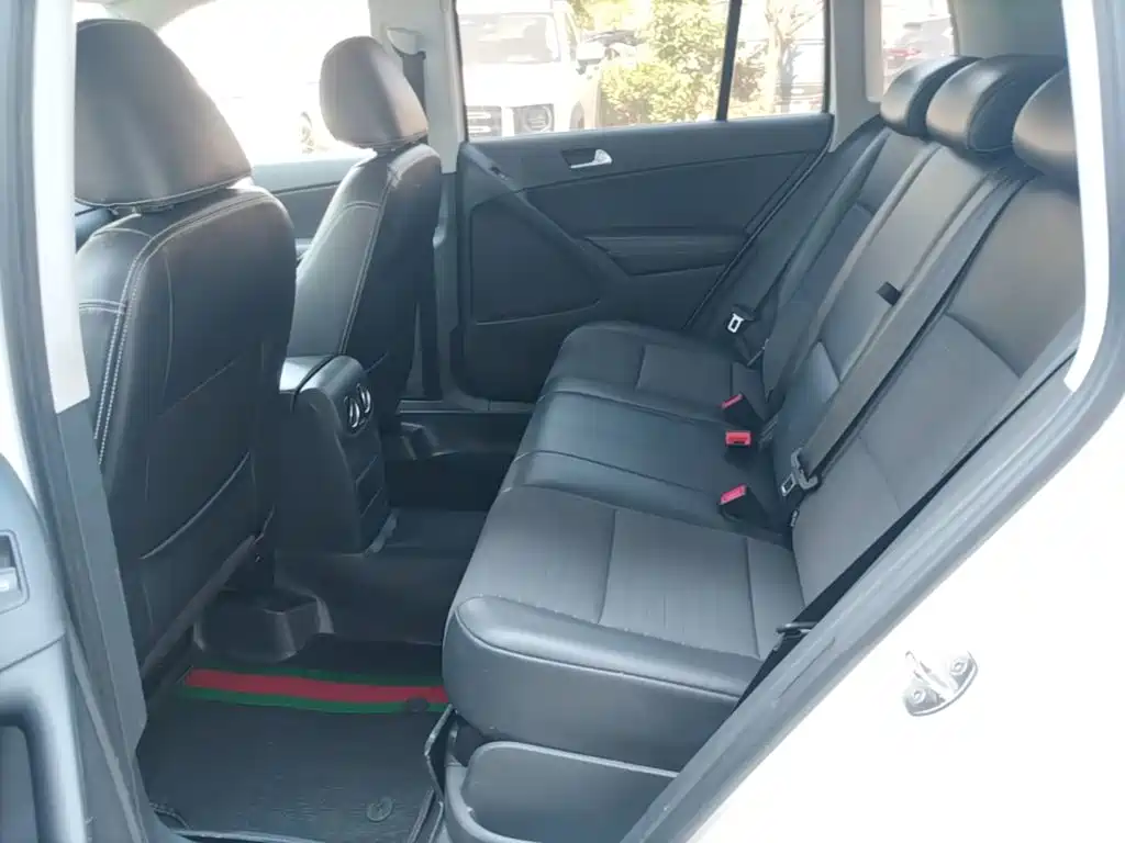 Volkswagen Tiguan — миниатюра 17