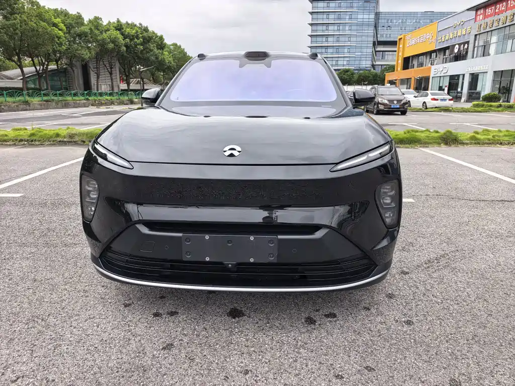NIO ES8 — миниатюра 2