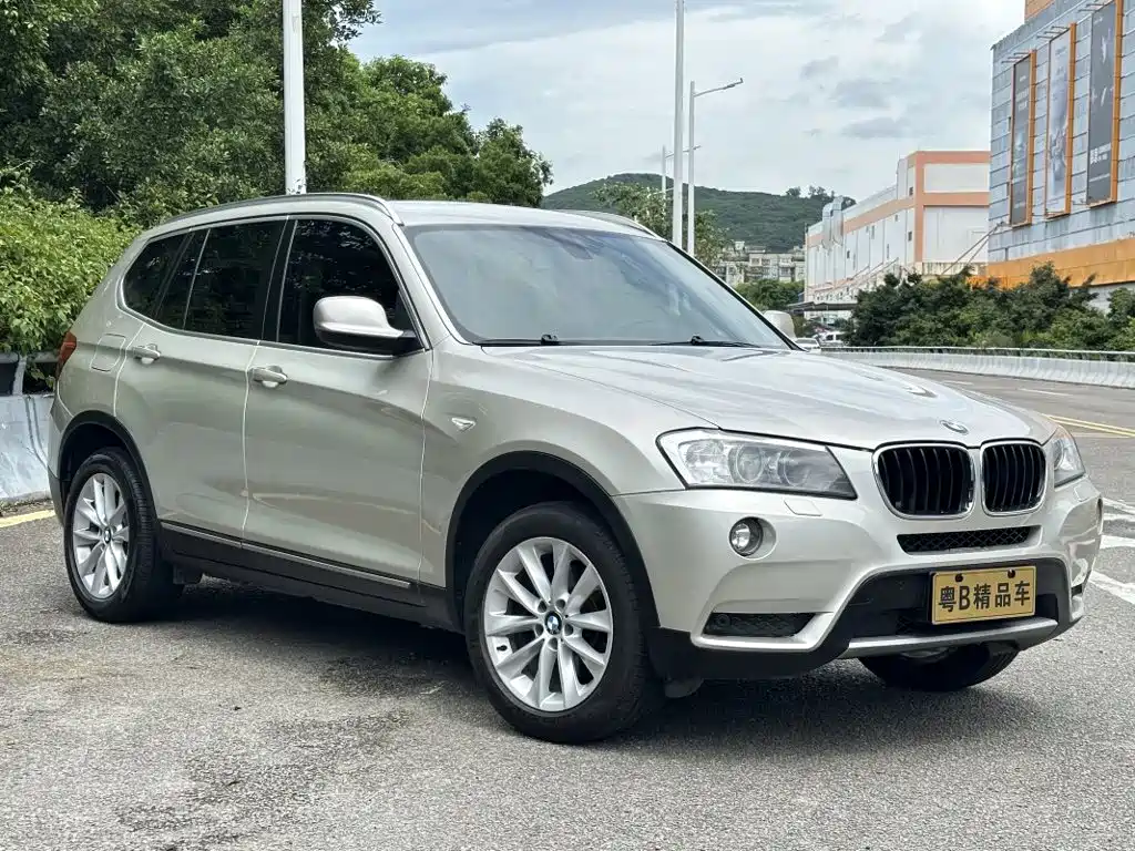BMW X3 (Import) — миниатюра 6