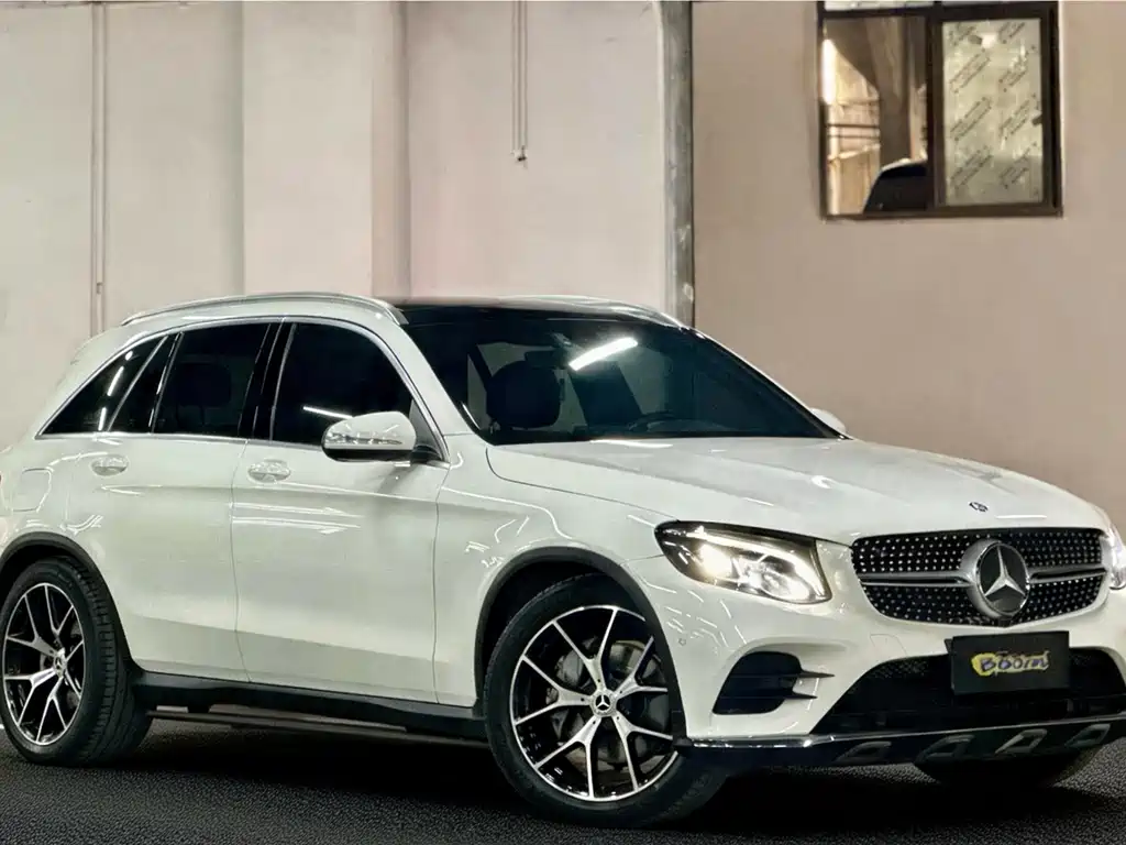 MERCEDES-BENZ GLC