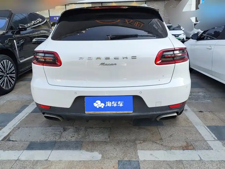 Porsche Macan — миниатюра 4