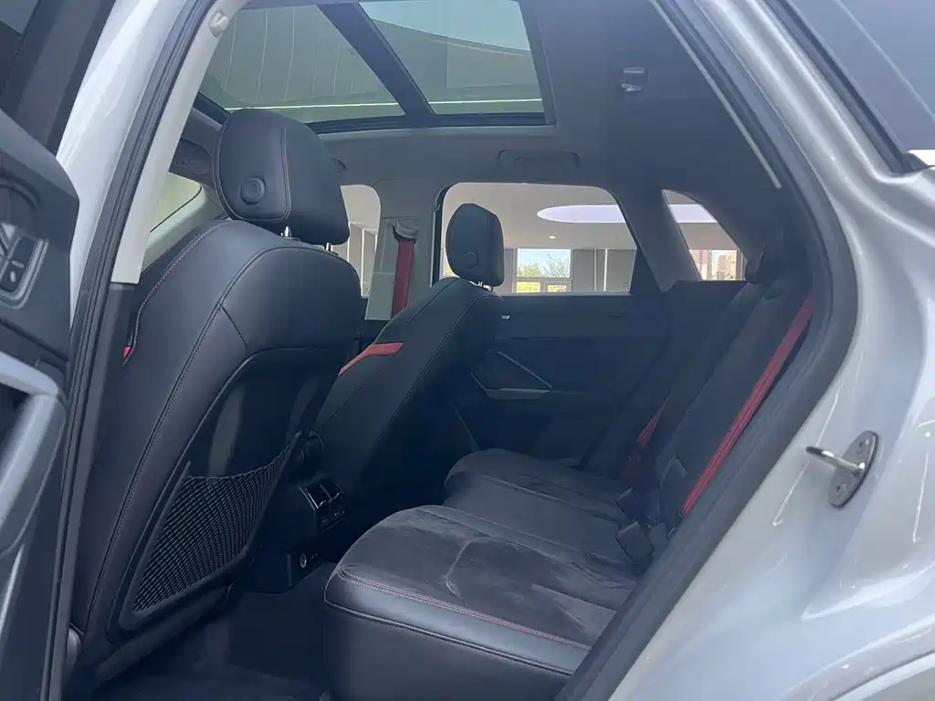 Audi Q3 — миниатюра 14