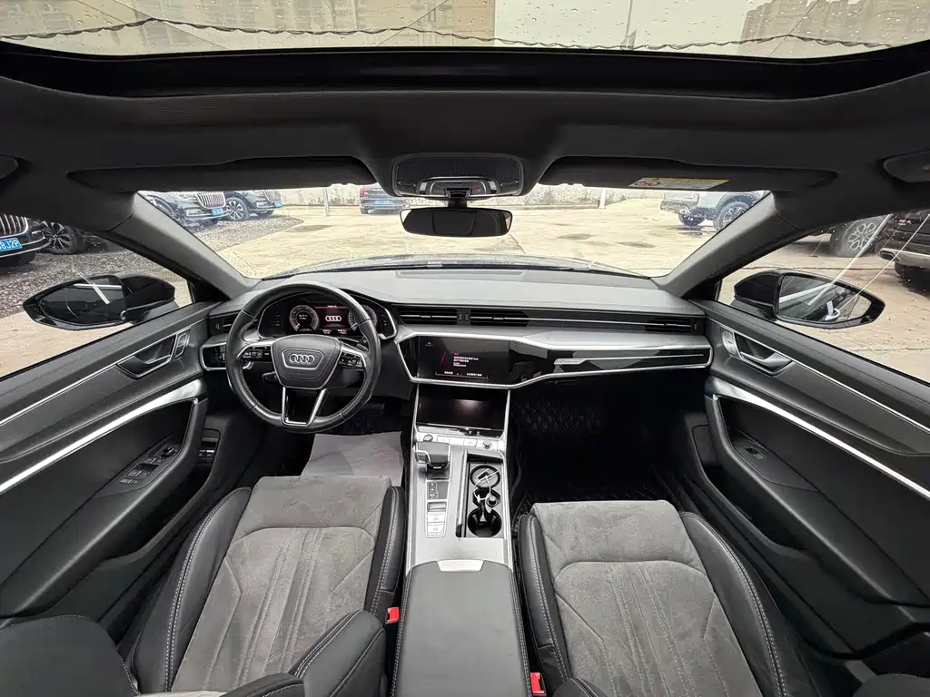 Audi A6L New Energy — миниатюра 9