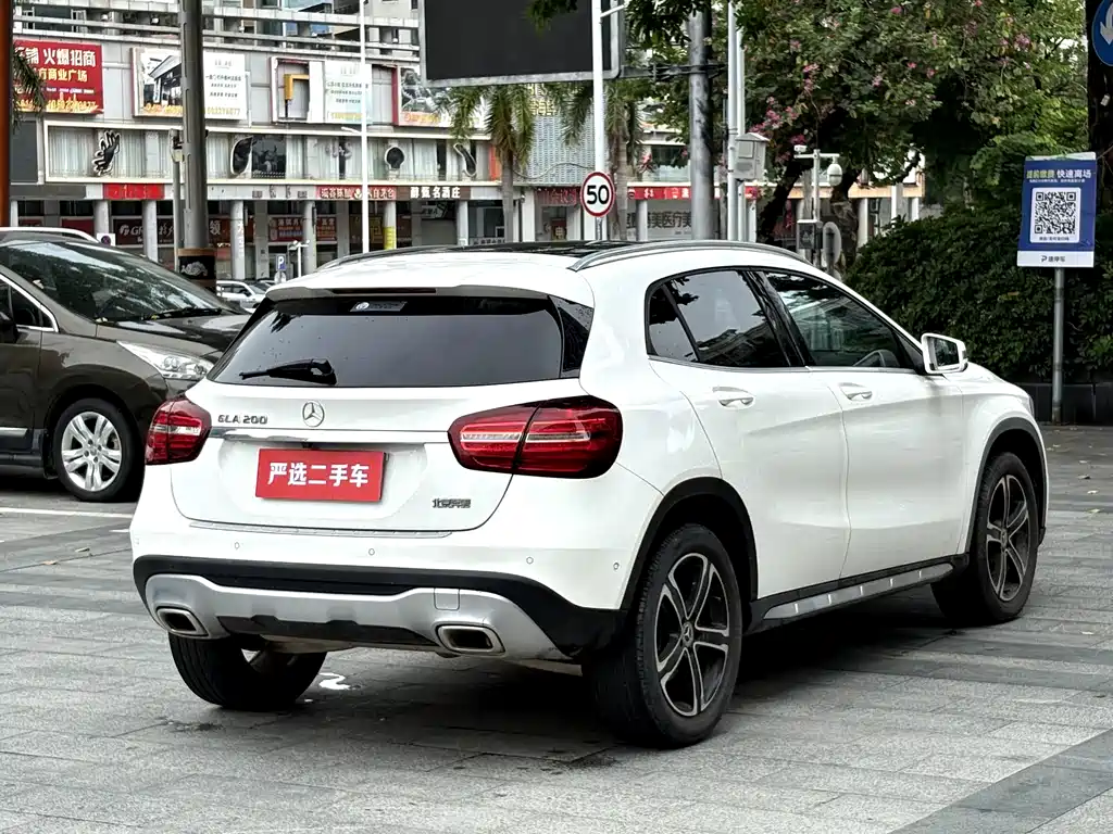 Mercedes-Benz GLA — миниатюра 7