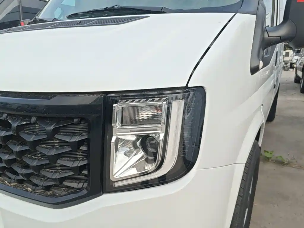 JMC JMC Fushun — миниатюра 24