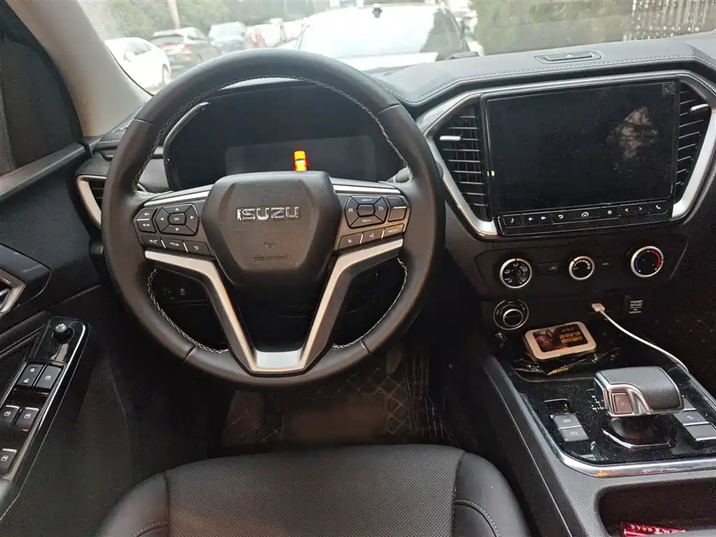 Isuzu Lingtuo — миниатюра 3