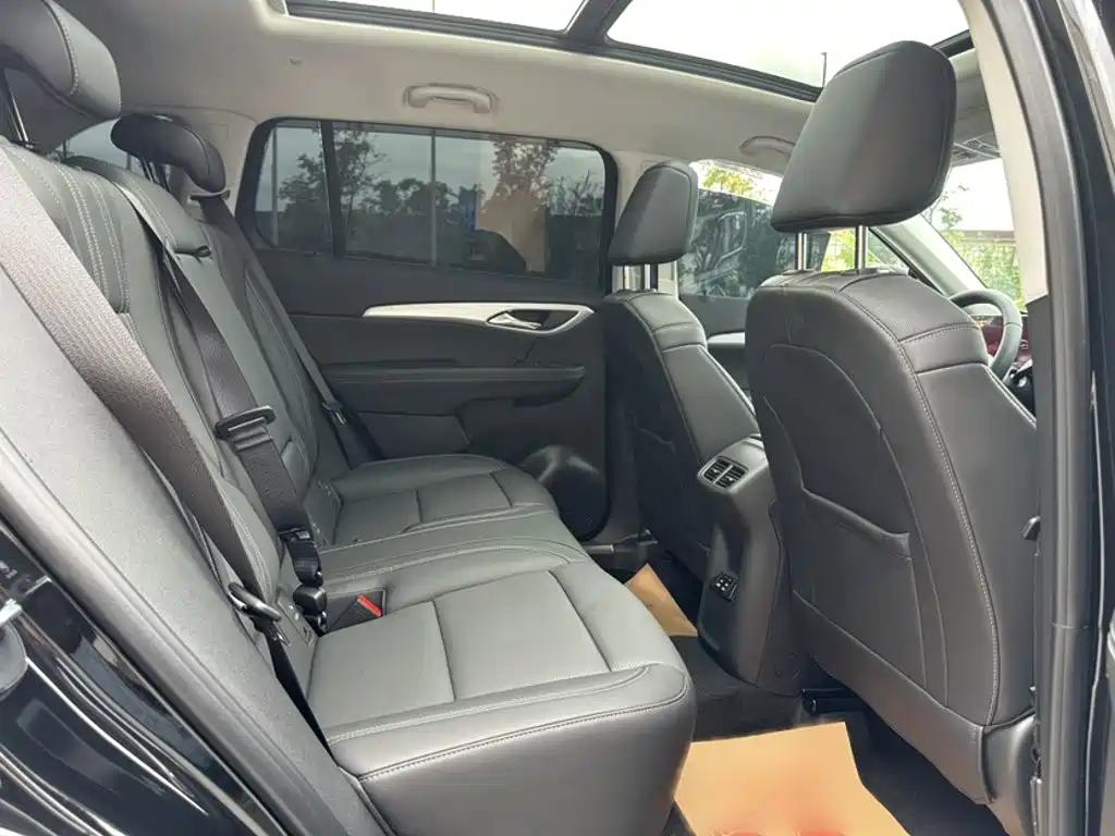 Buick Envision Plus — миниатюра 15
