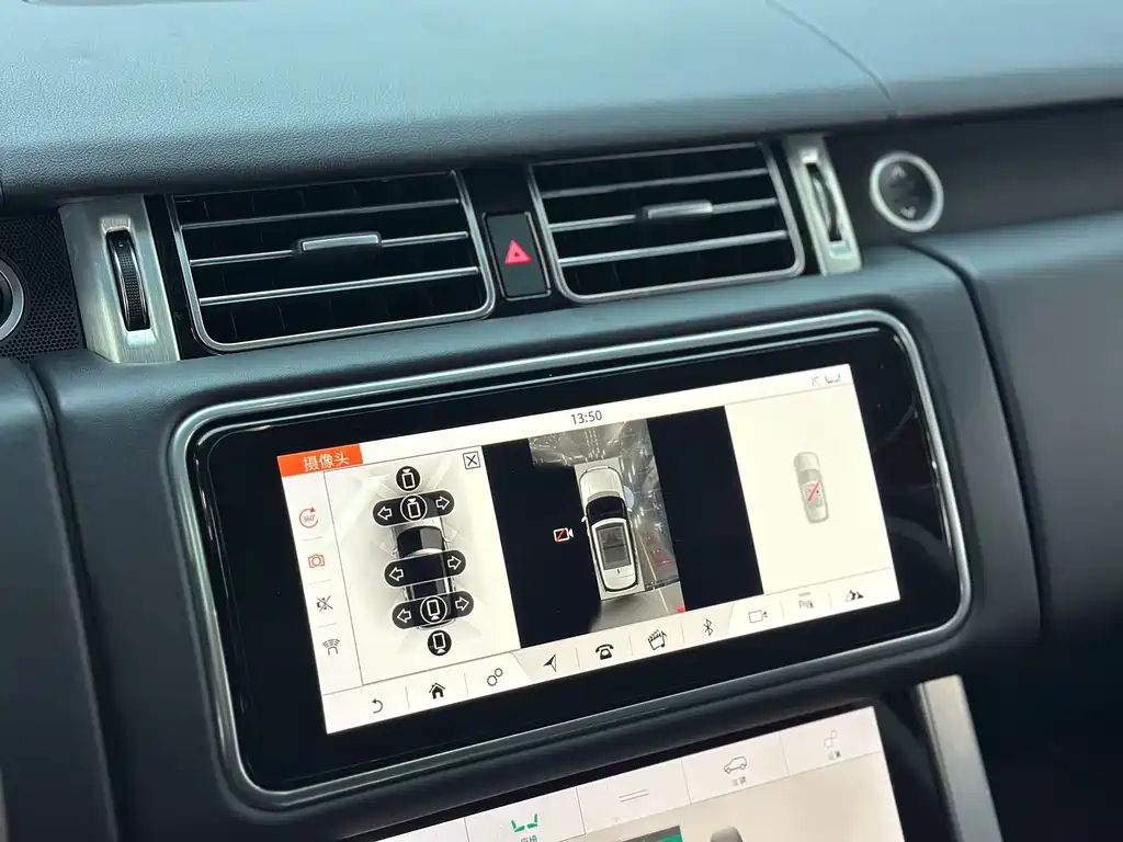 Land Rover Range Rover — миниатюра 13