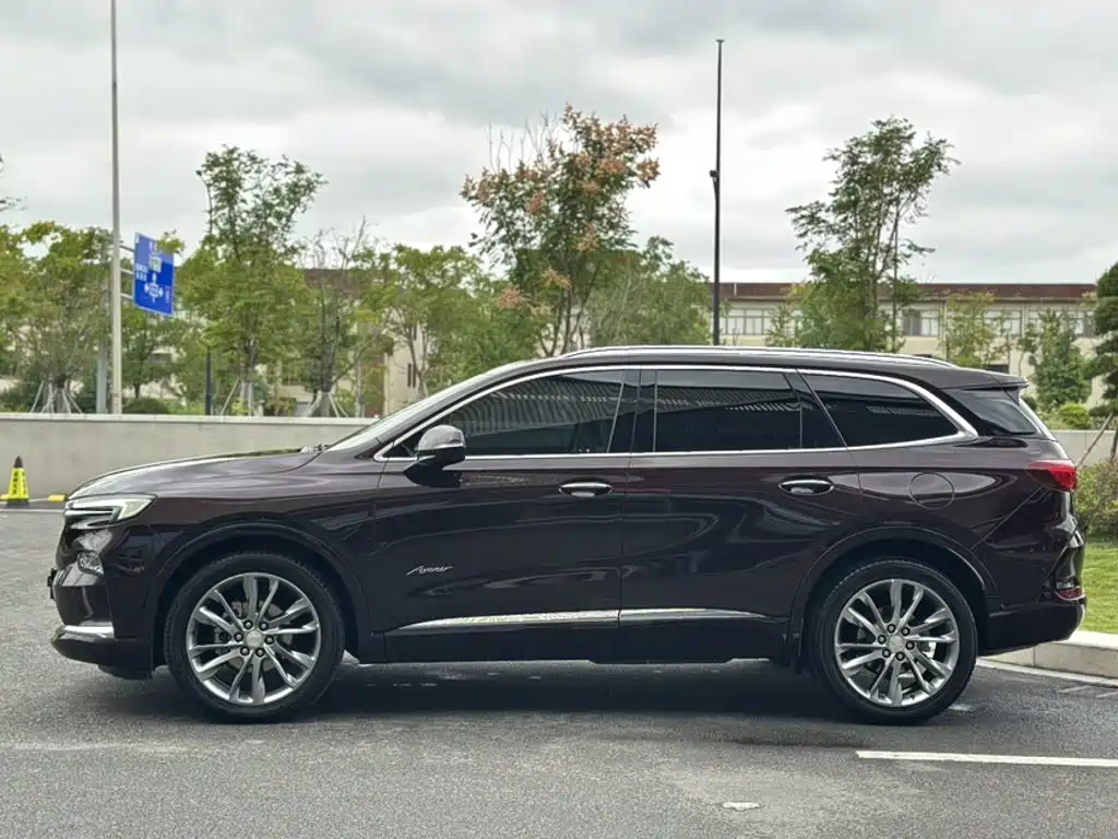 Buick Enclave — миниатюра 7