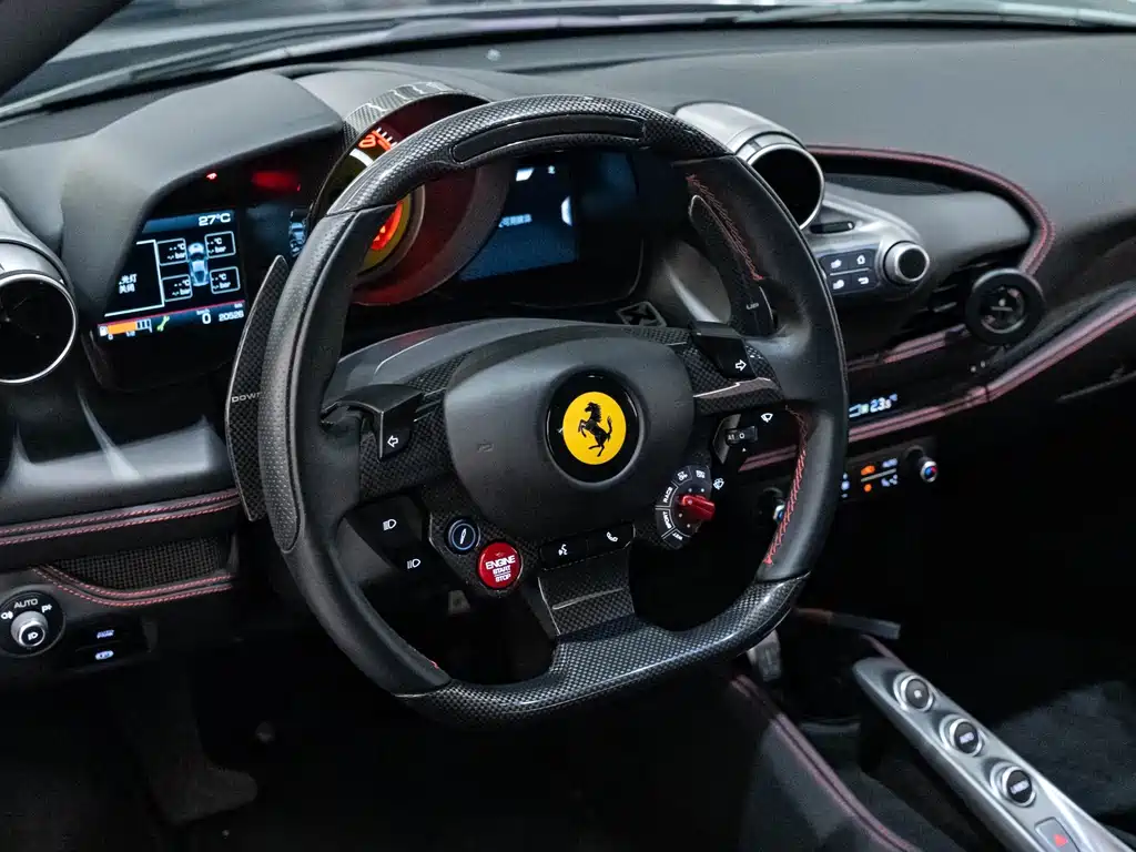 Ferrari F8 — миниатюра 12