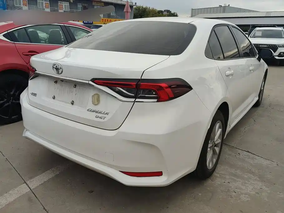 Toyota Corolla — миниатюра 3