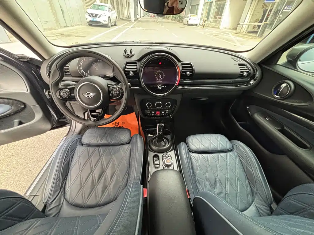 MINI Mini Clubman — миниатюра 5