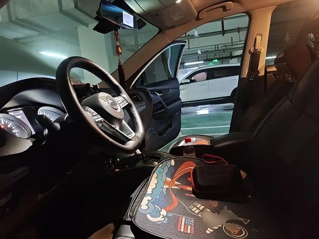 Nissan X-Trail — миниатюра 16