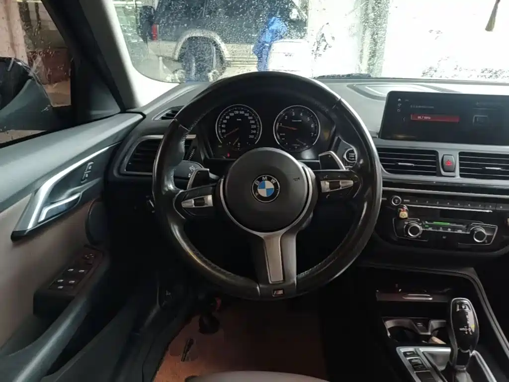 BMW 1 Series — миниатюра 11