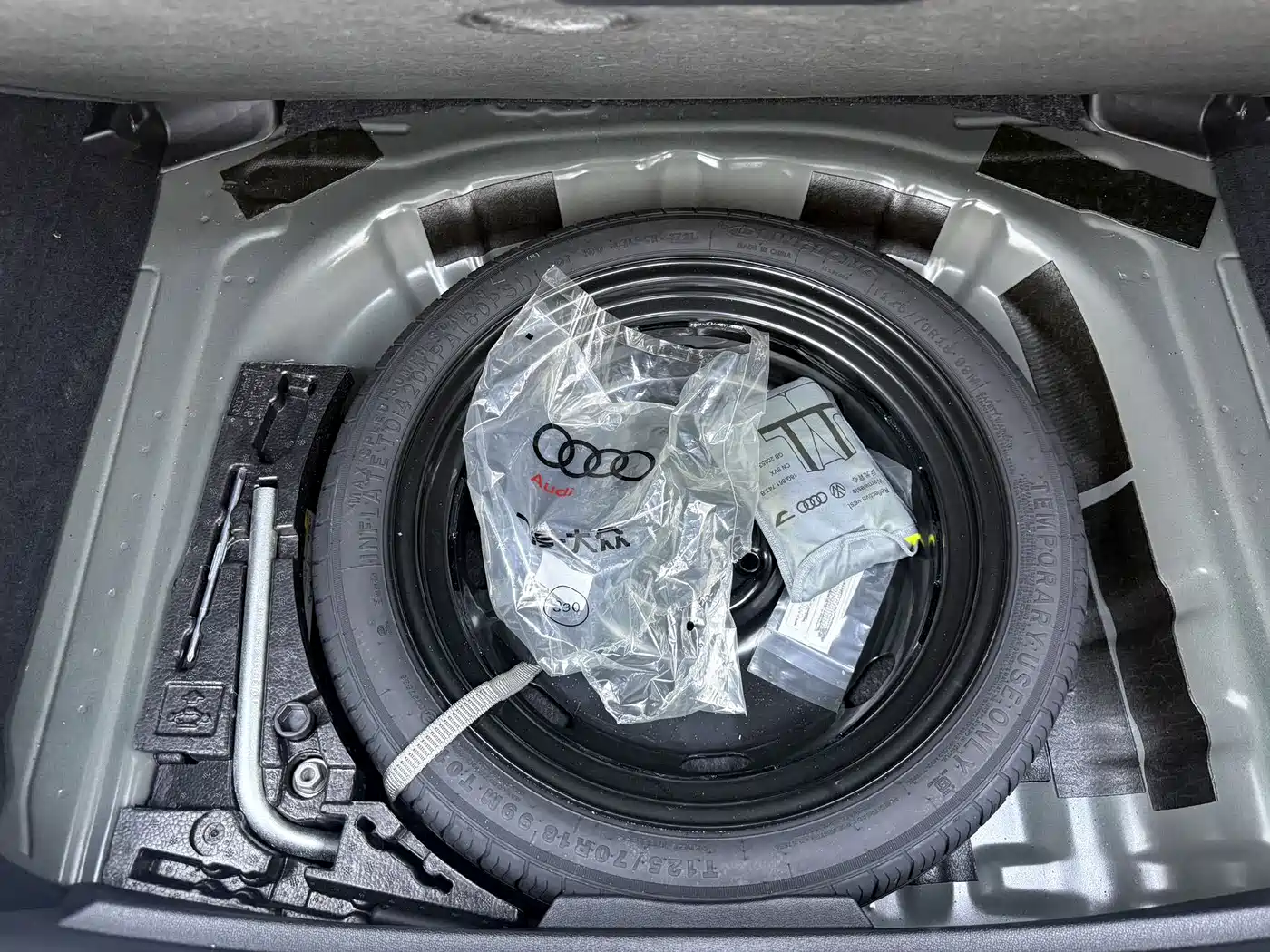 Audi A3 id 4617102 из Китая 10
