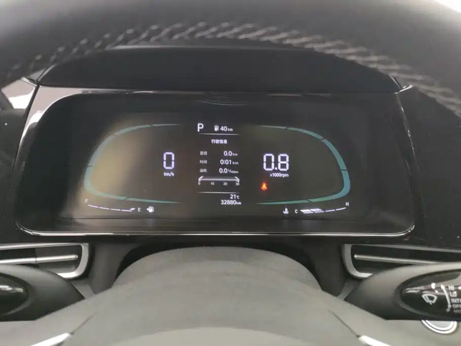 Hyundai Elantra — миниатюра 14