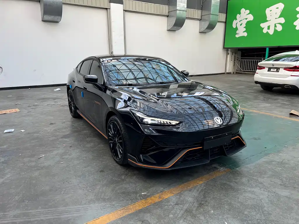 Changan UNI-V — миниатюра 3