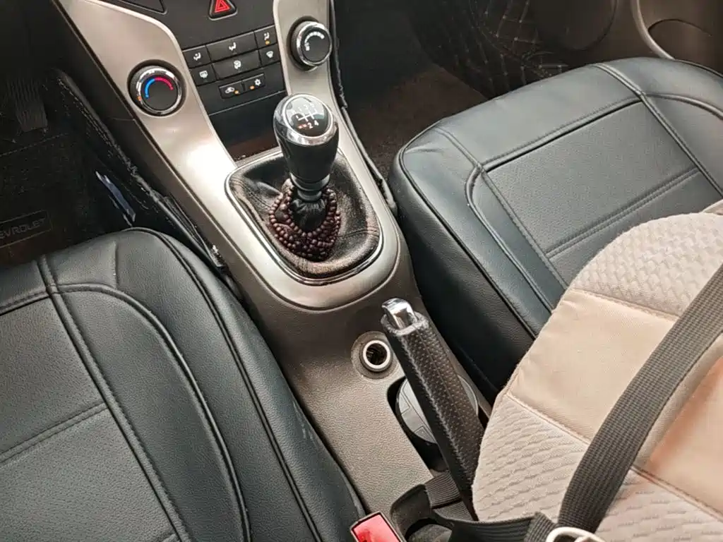 Chevrolet Cruze — миниатюра 14
