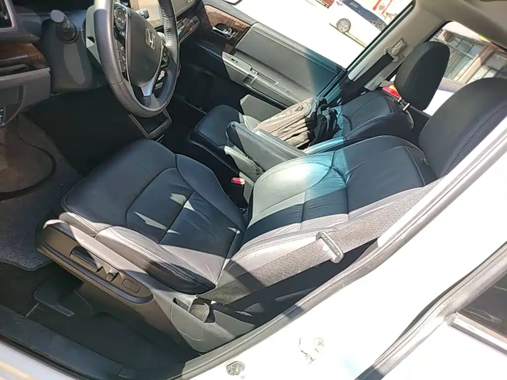 Honda Odyssey — миниатюра 15