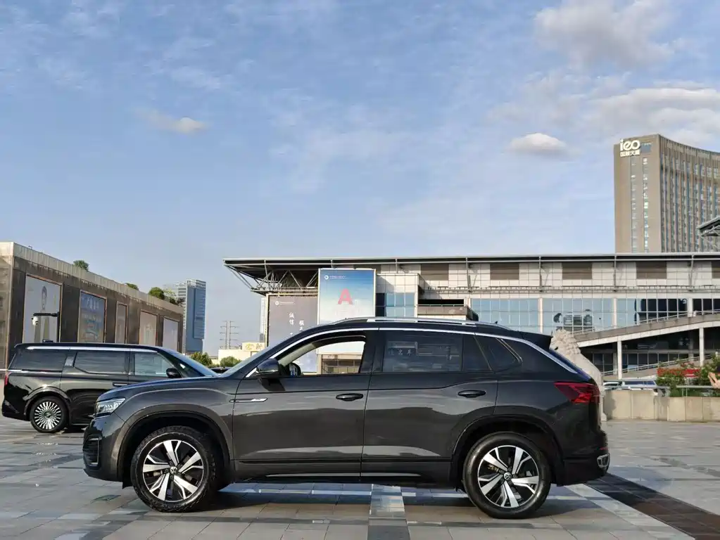 Volkswagen Tayron GTE — миниатюра 15