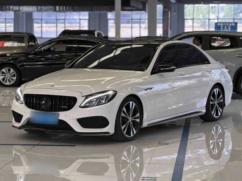 Mercedes-Benz C-Class — миниатюра 2