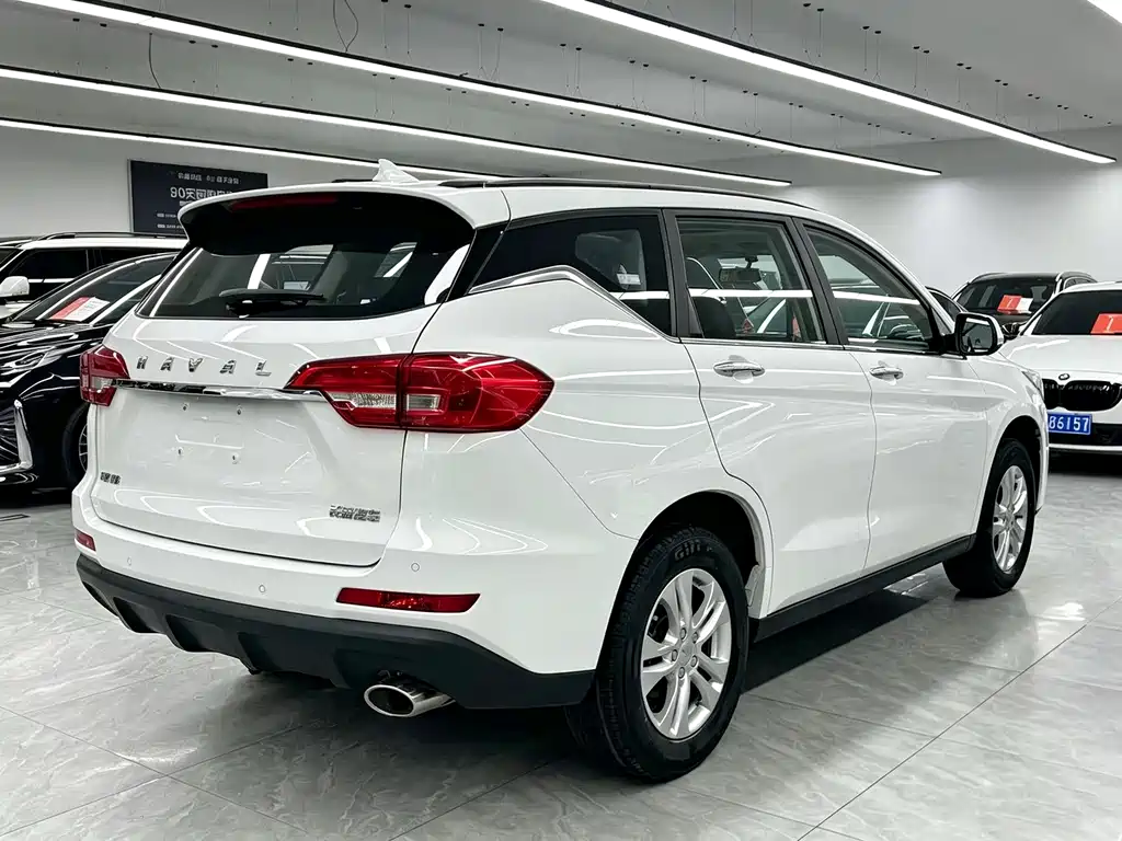 Haval M6 — миниатюра 6