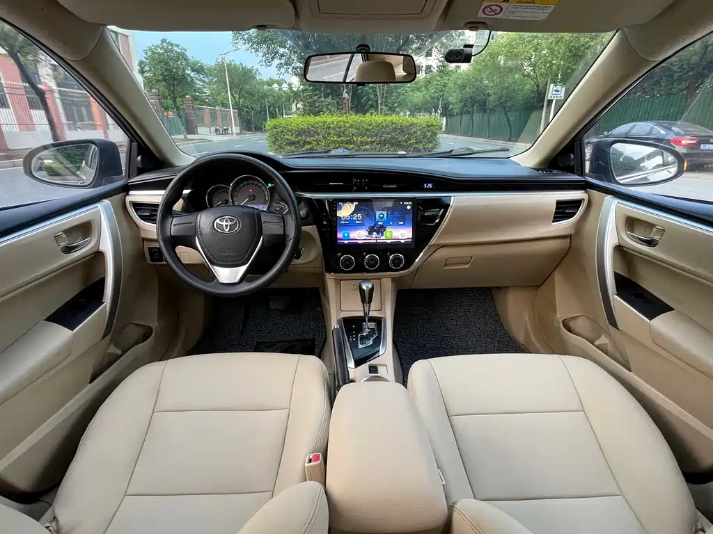 Toyota Corolla — миниатюра 10
