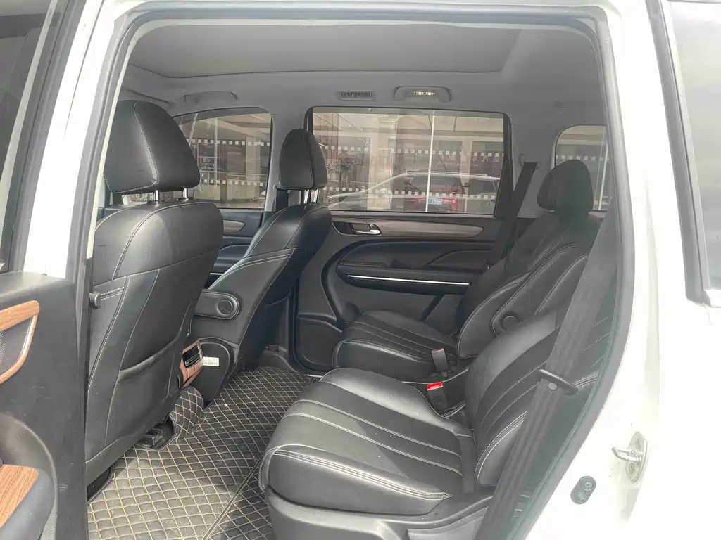 GAC Motor Trumpchi M6 — миниатюра 4