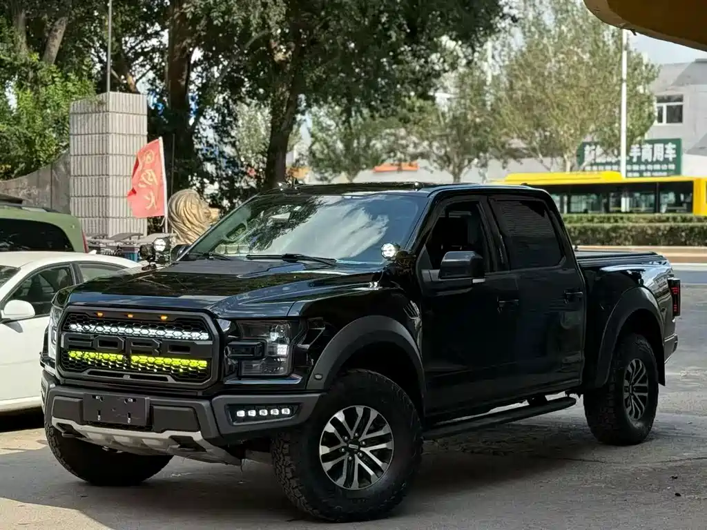 Ford F-150 Raptor