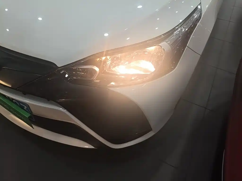Toyota Yaris L — миниатюра 24