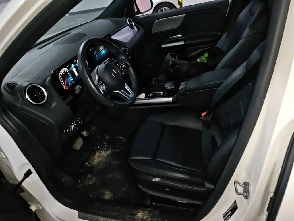Mercedes-Benz GLA — миниатюра 20