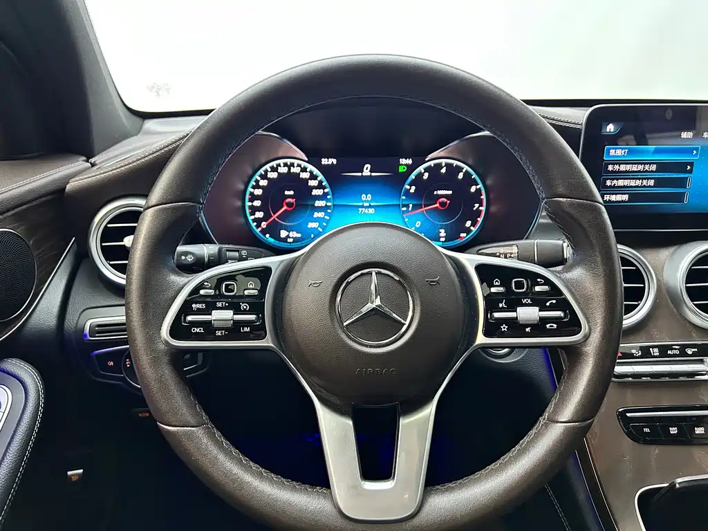 Mercedes-Benz GLC — миниатюра 13