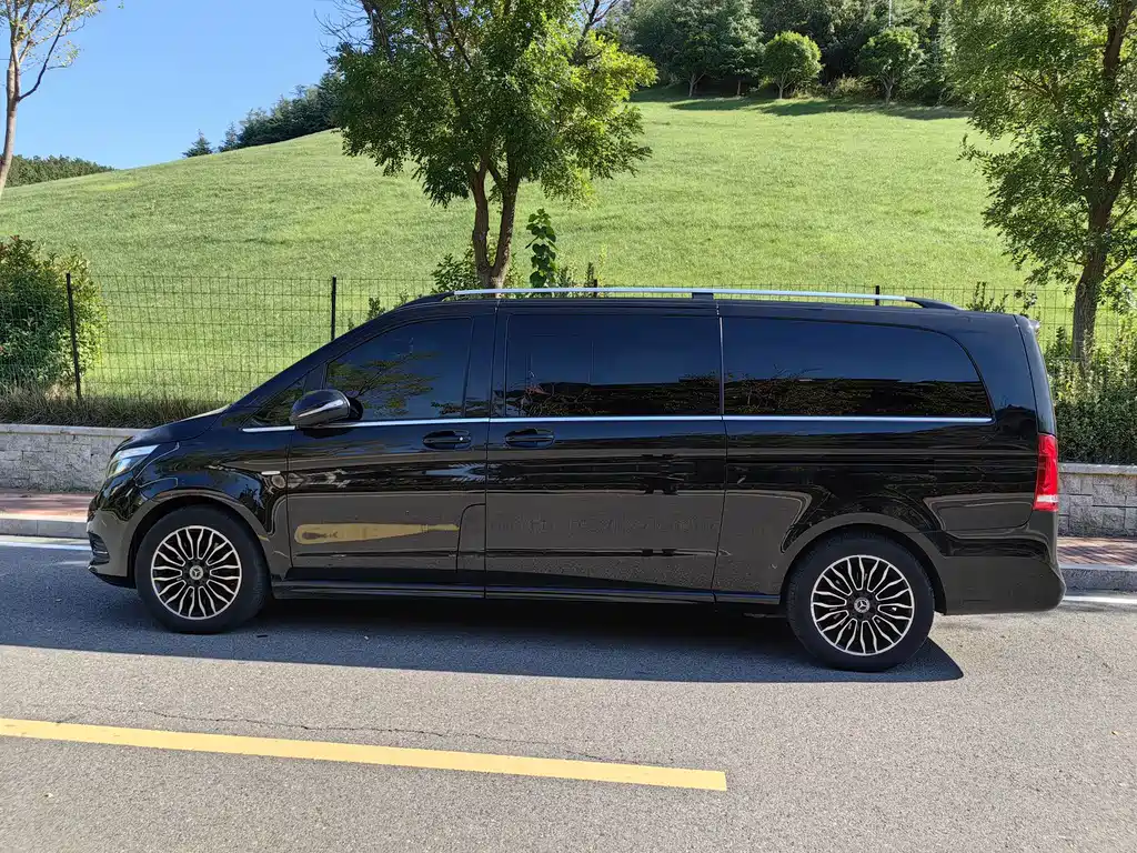 Mercedes-Benz V-Class — миниатюра 4