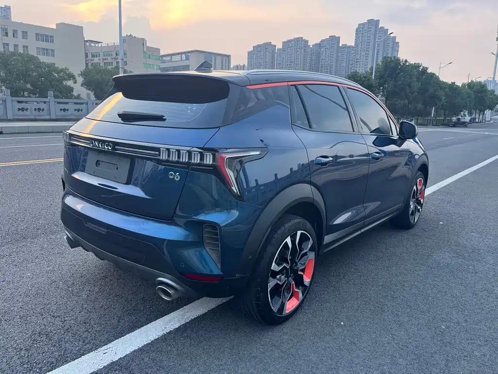 Lynk & Co 06 — миниатюра 4