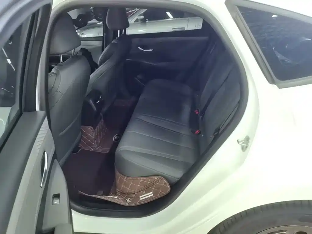 BYD Qin PLUS — миниатюра 17