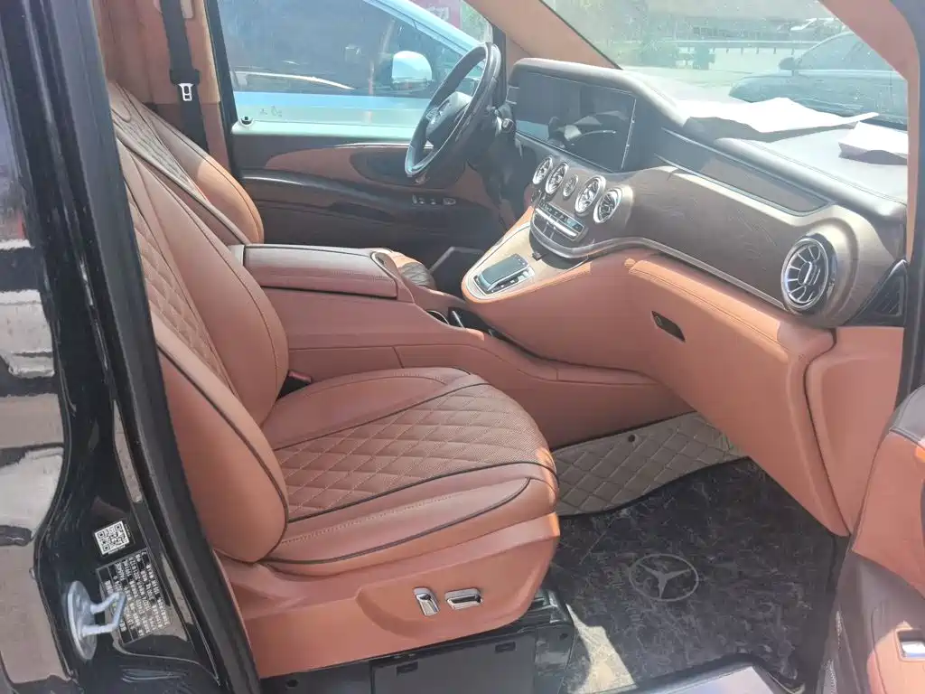 Mercedes-Benz Vito — миниатюра 11