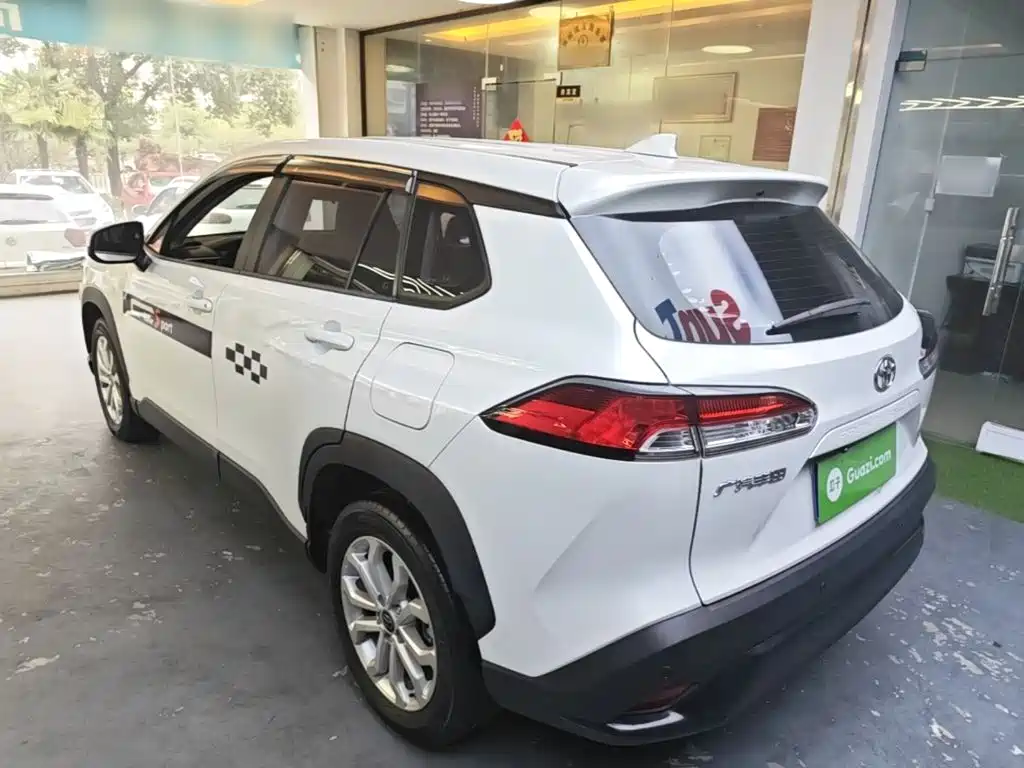 Toyota Frontlander — миниатюра 5