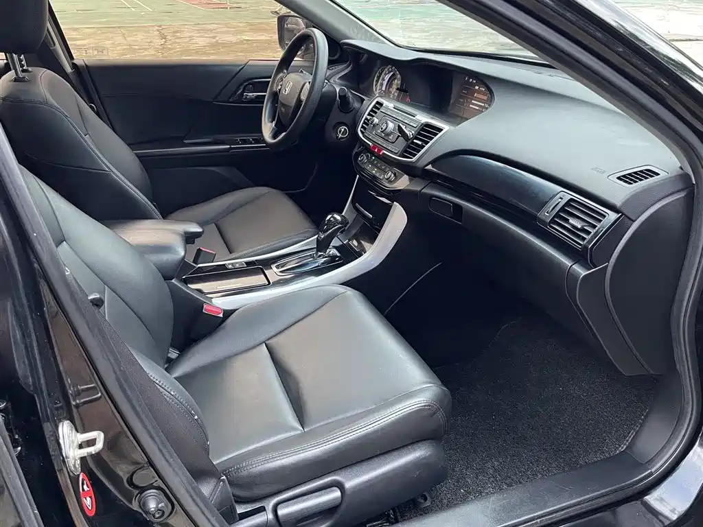 Honda Accord 2016 2.0L Comfort
