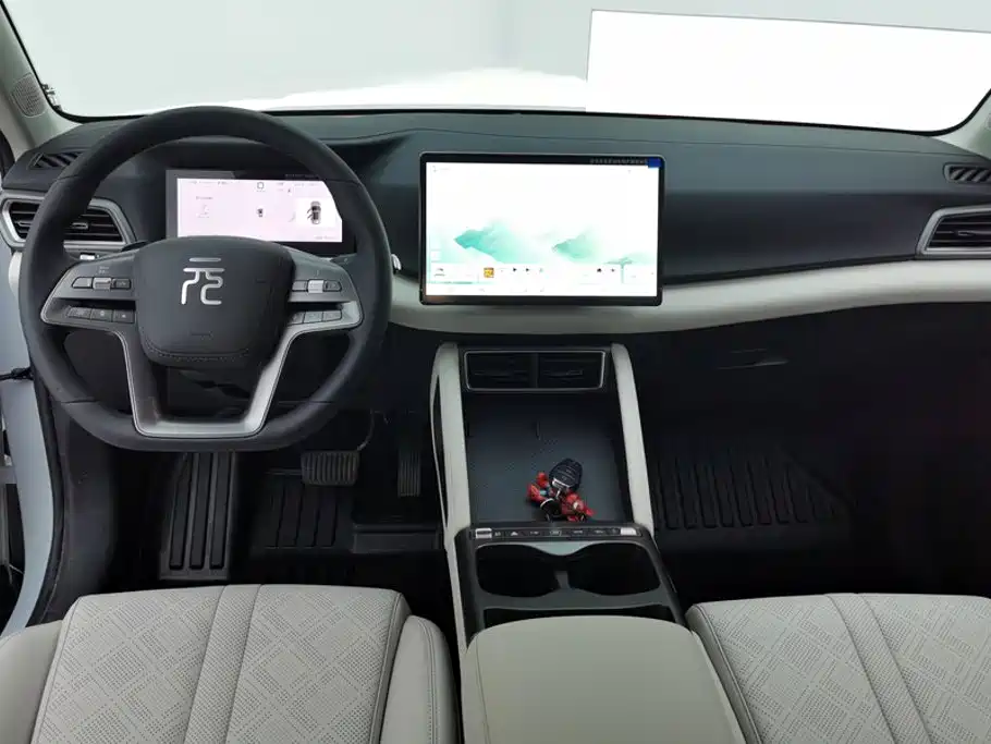 BYD Yuan UP — миниатюра 12