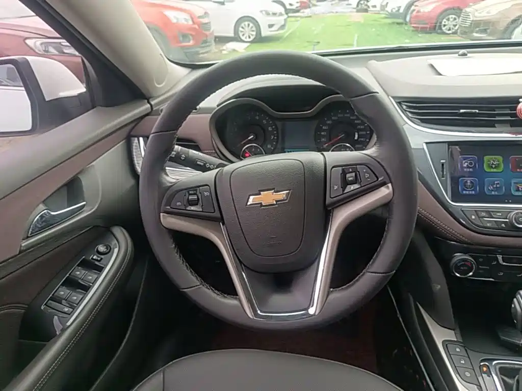Chevrolet Malibu — миниатюра 11