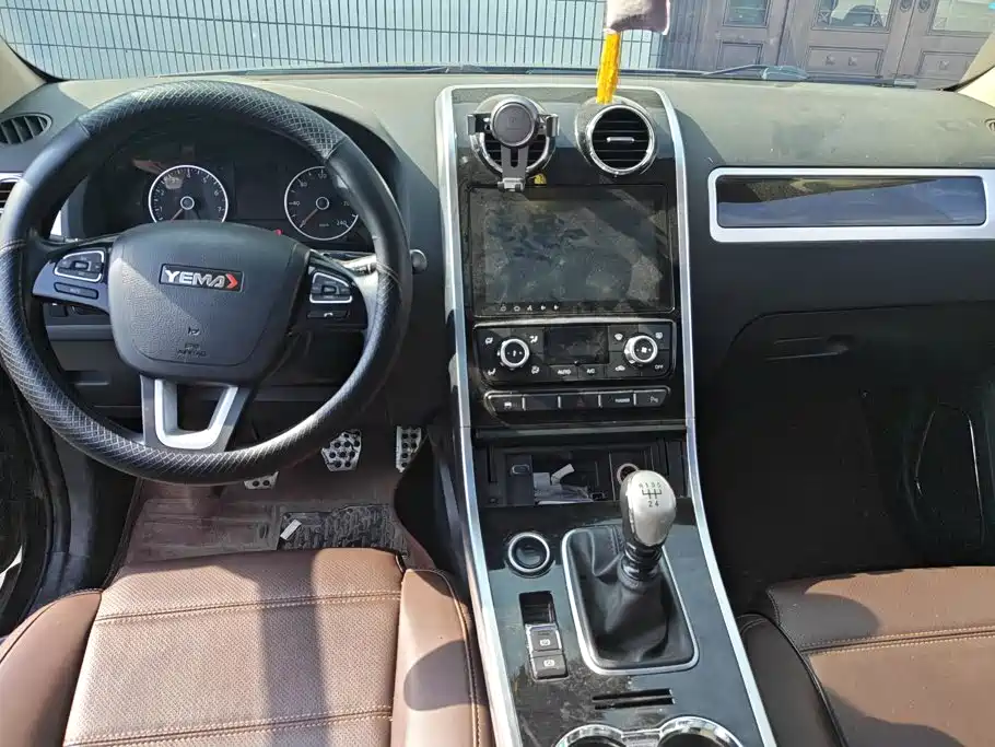 Yema Mustang T70 — миниатюра 12