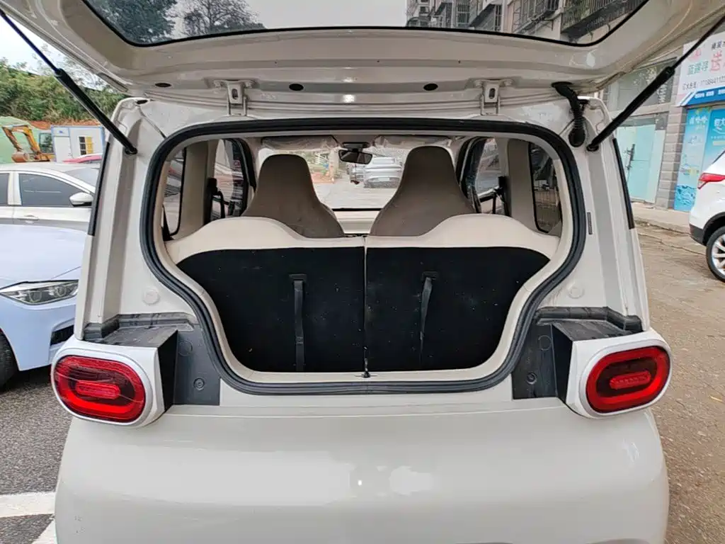 Wuling MINIEV — миниатюра 19