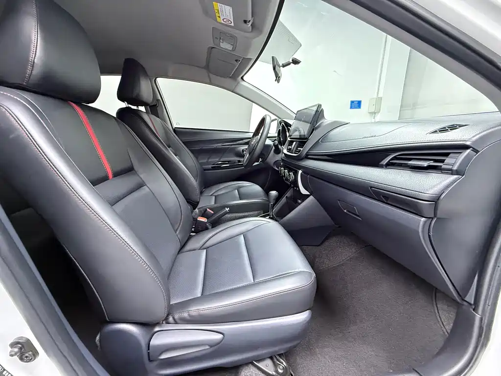 TOYOTA YARIS L ZHIXUAN