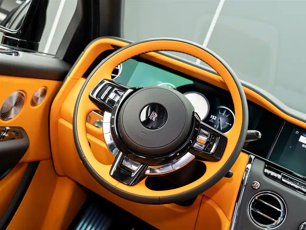 ROLLS-ROYCE CULLINAN