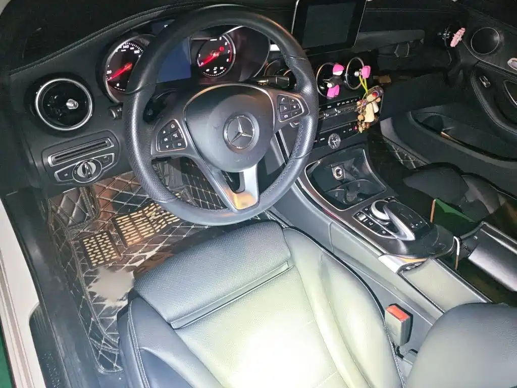 Mercedes-Benz C-Class — миниатюра 20